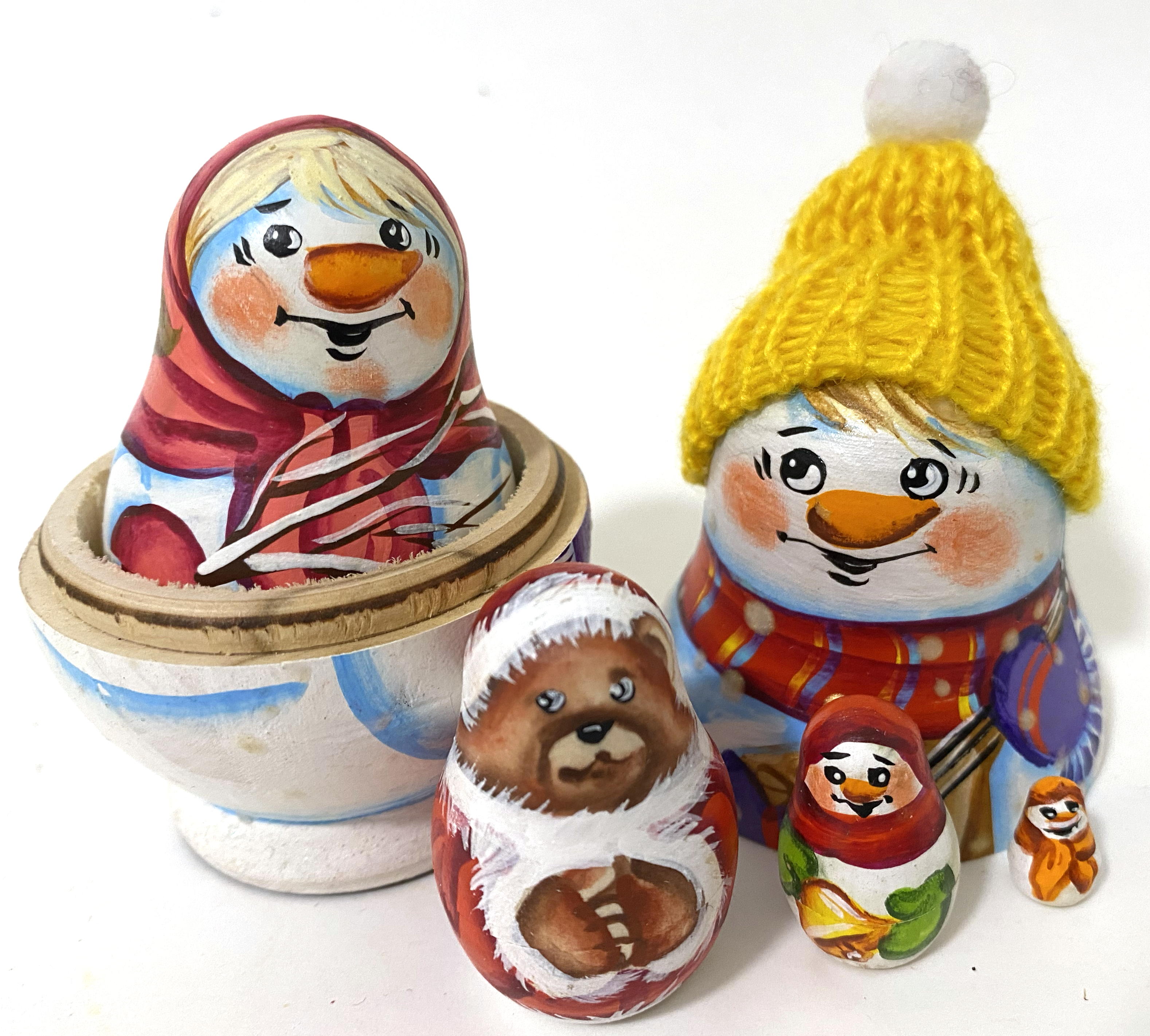 Xmas Matryoshka - snowman with knitted hat