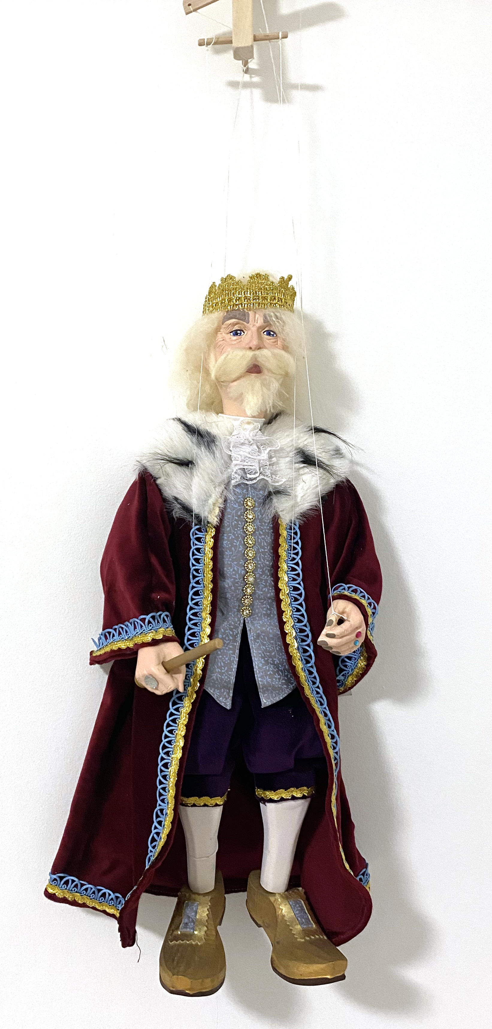 Czech Marionette - King