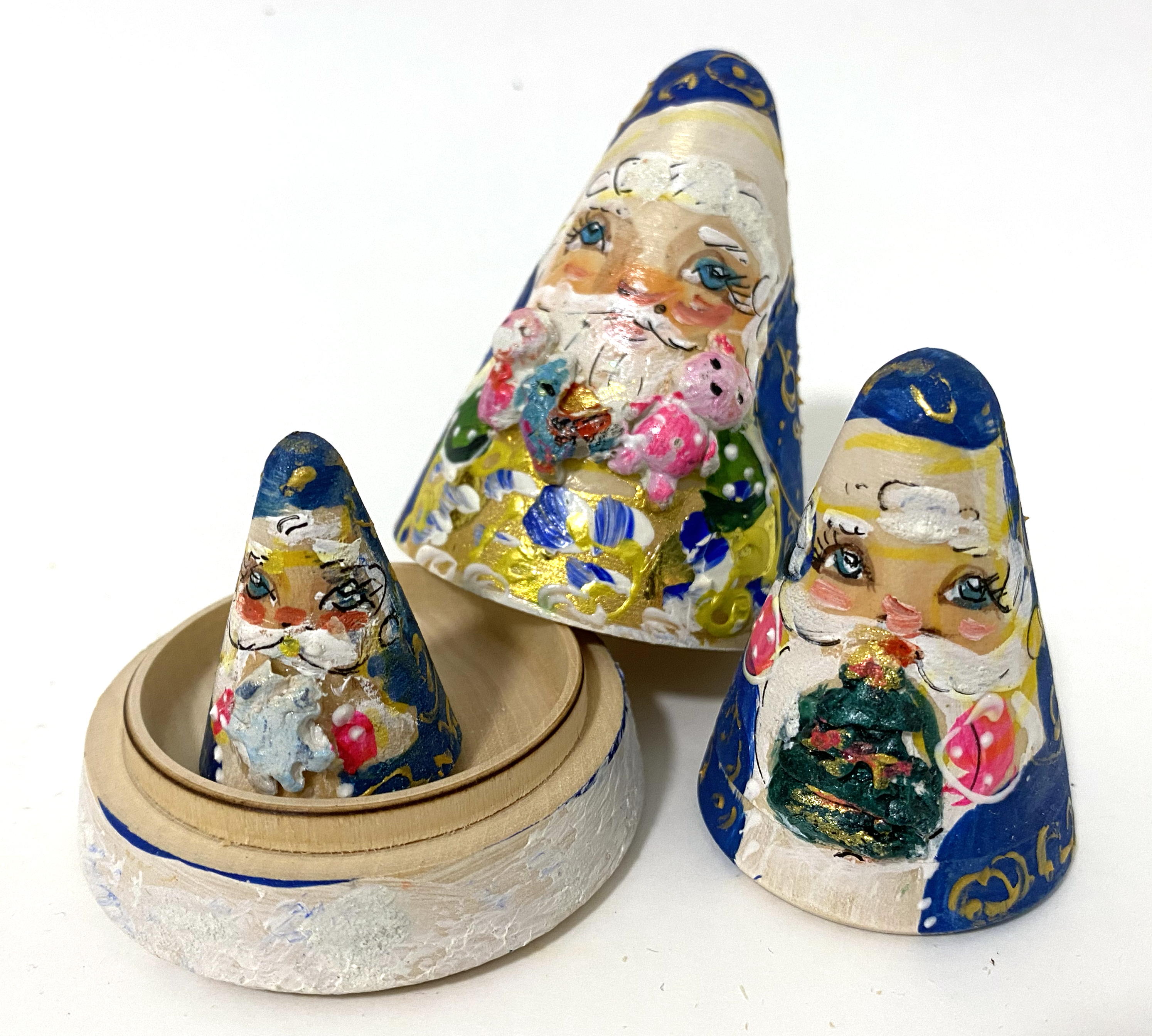Xmas Matryoshka Cone Santa set (3 nested set)