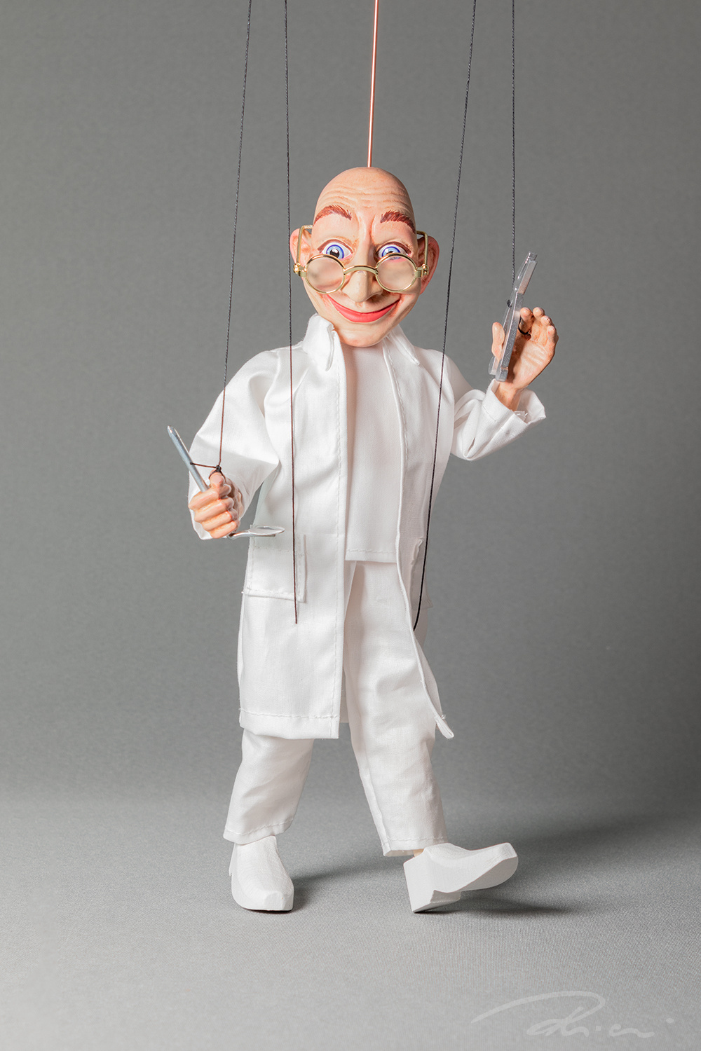Czech Marionette - dentist