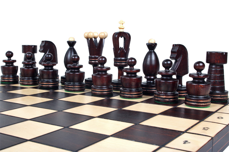 Handmade Wooden Chess Set– Kings with brass inlay