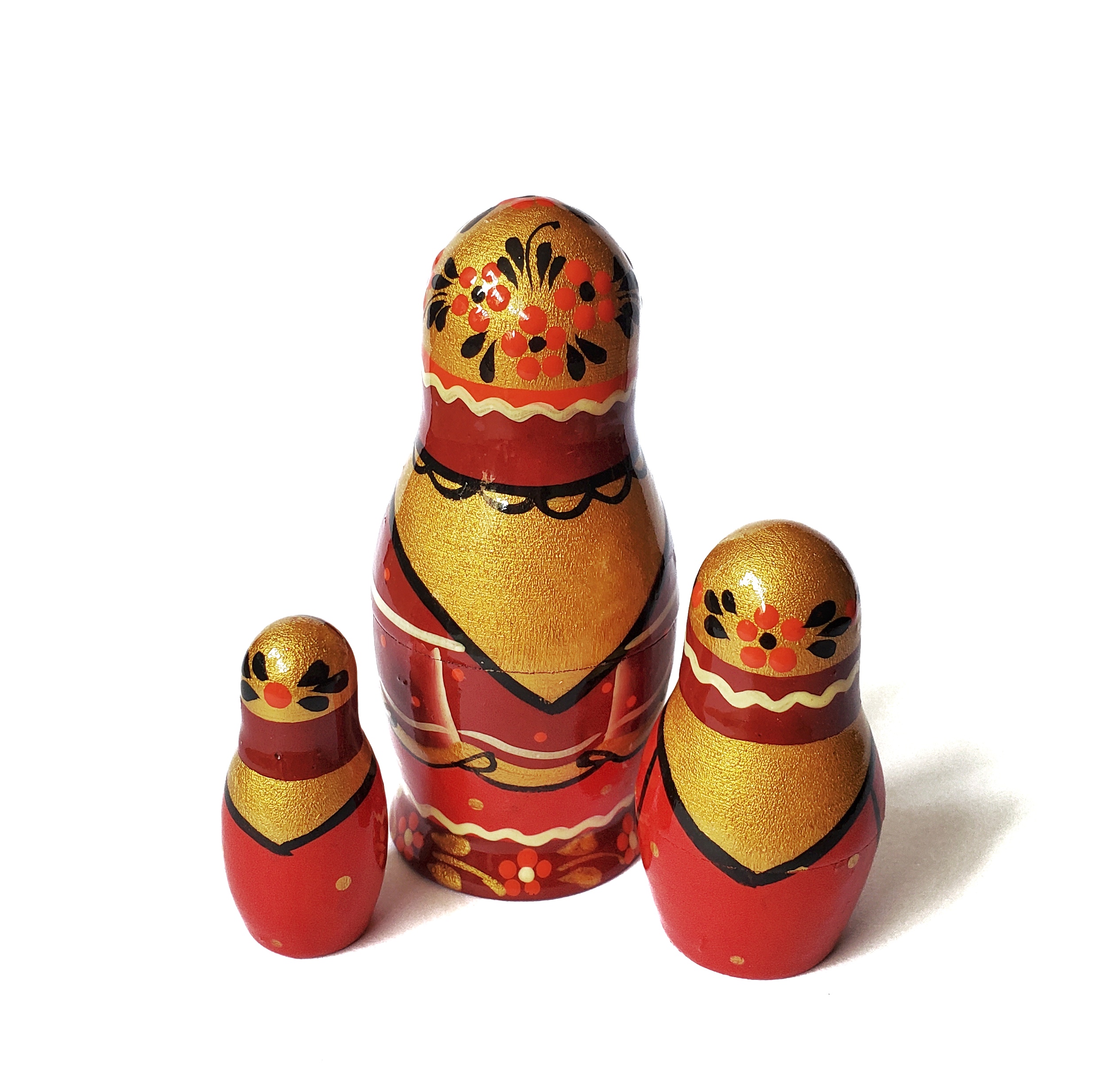 Red & Gold girl (3 nested set)