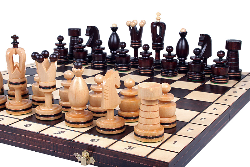 Handmade Wooden Chess Set– Kings with brass inlay